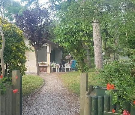 Aldeamento Turístico Villaggio Azzurro