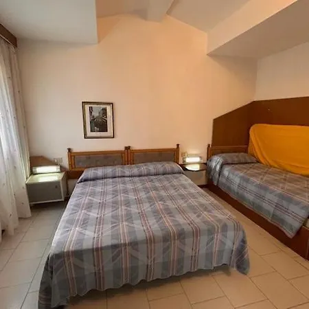 Villaggio Azzurro *