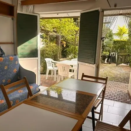Villaggio Azzurro 利多迪迪耶索洛