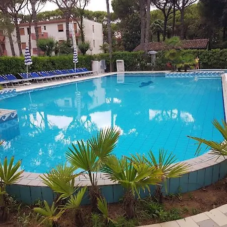 Aldeamento Turístico Villaggio Azzurro