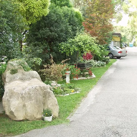 Aldeamento Turístico Villaggio Azzurro